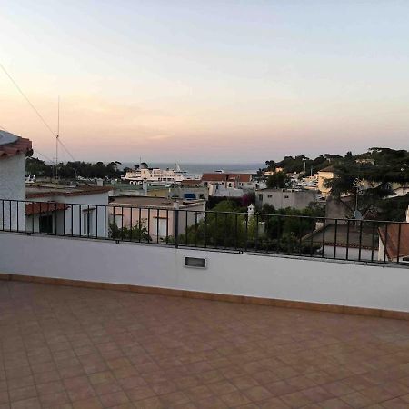 Villa Angela Ísquia Exterior foto